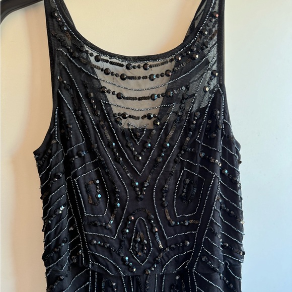 LIKE NEW BLACK BEADED GOWN - AIDAN MATTOX - Picture 3 of 6